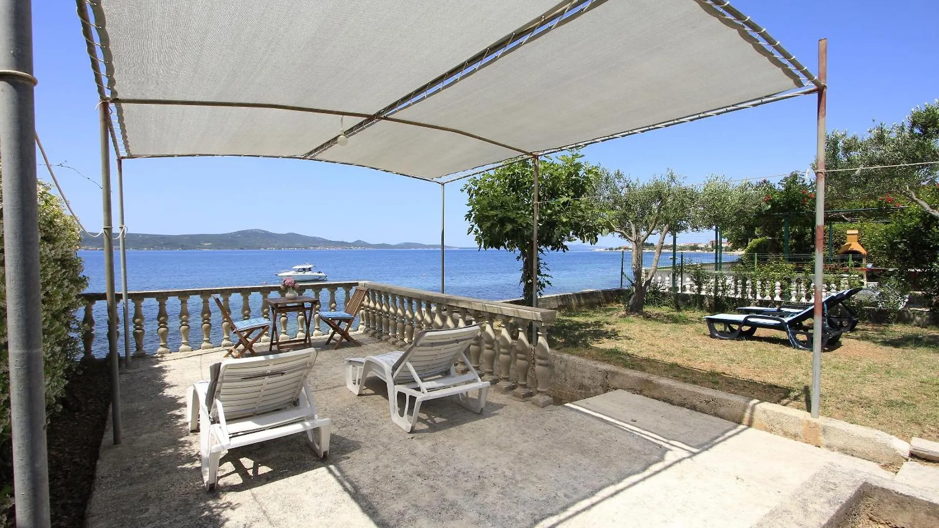 Holiday Home Gianna - Beachfront Sveti Petar  Sveti Petar (Zadar)