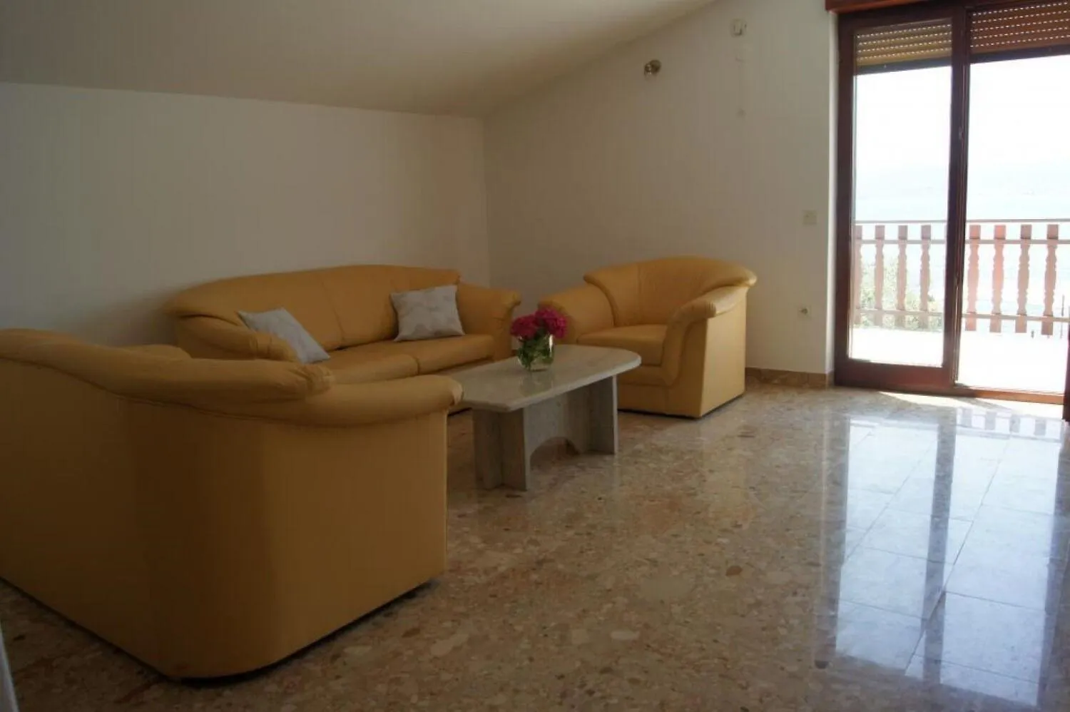 Holiday Home Gianna - Beachfront Sveti Petar